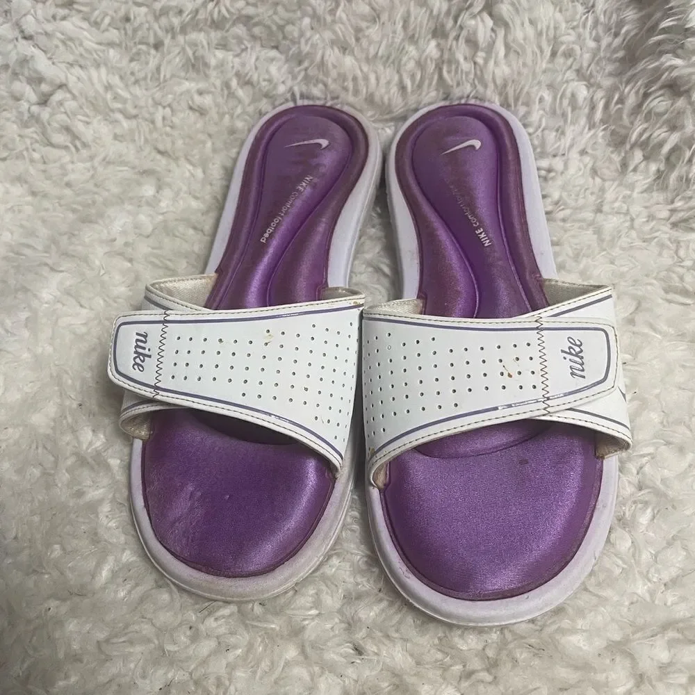 Nike Comfort Footbed Slides Sandals Flip Flops Women  white & Purple SZ11